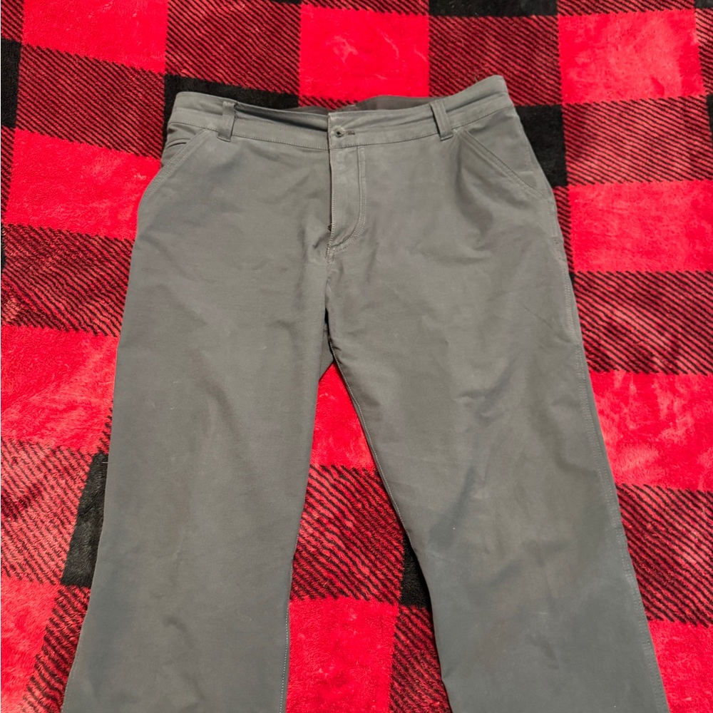 Kuhl Men's resistor Chinos 38